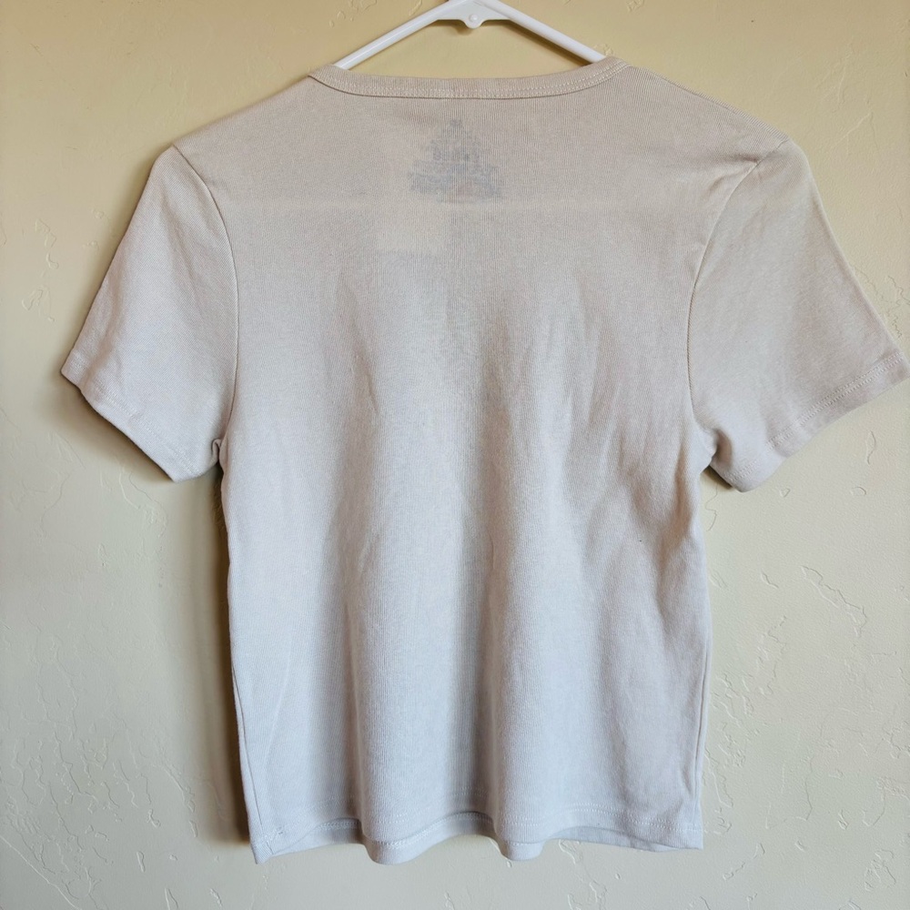 Long Live Cowgirls Graphic Tee - Picture 5 of 11